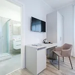 Bed & Breakfast Home52 4*
