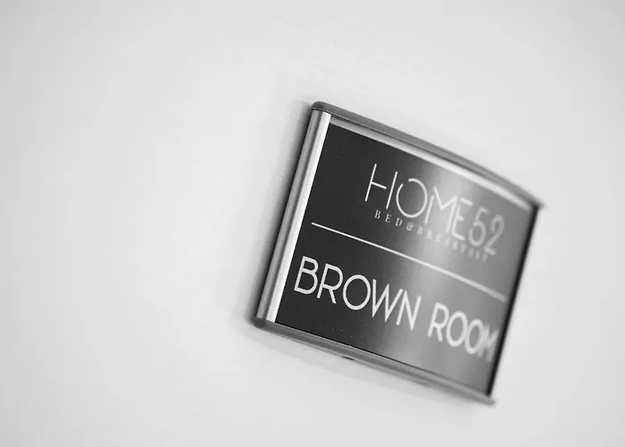 Home52 Alojamento de Acomodação e Pequeno-almoço 4*